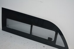 Mitsubishi L200 Sürgülü Camlı Kabin Yan Camı - Mitsubishi