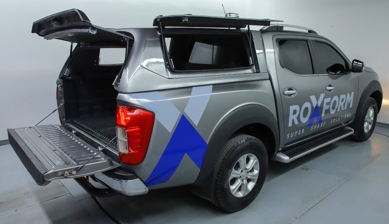 Nissan Navara Yanlar Açılır Panelvan Kabin 2015-2022 - 8