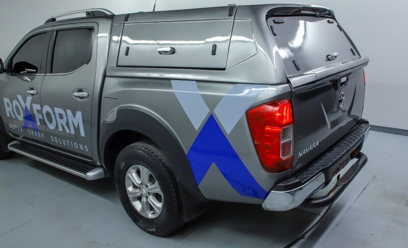 Nissan Navara Yanlar Açılır Panelvan Kabin 2015-2022 - 3