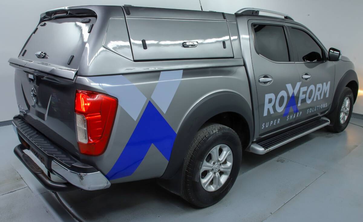 Nissan Navara Yanlar Açılır Panelvan Kabin 2015-2022 - 9