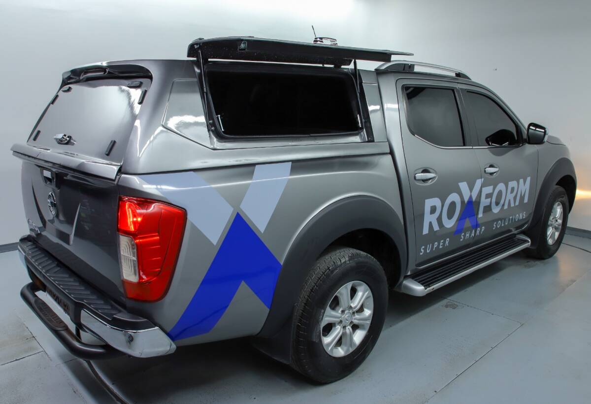 Nissan Navara Yanlar Açılır Panelvan Kabin 2015-2022 - 10