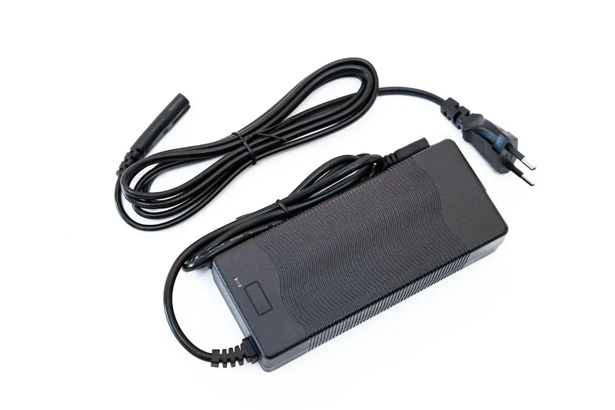 Roxform R-111 Şarj Aleti 36V 3A CHARGER - 1